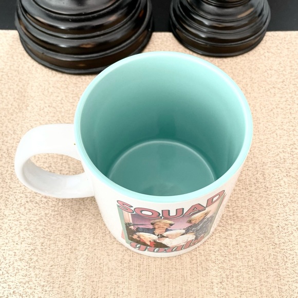 🆕The Golden Girls SQUAD GOALS Ceramic Mug - Picture 3 of 3